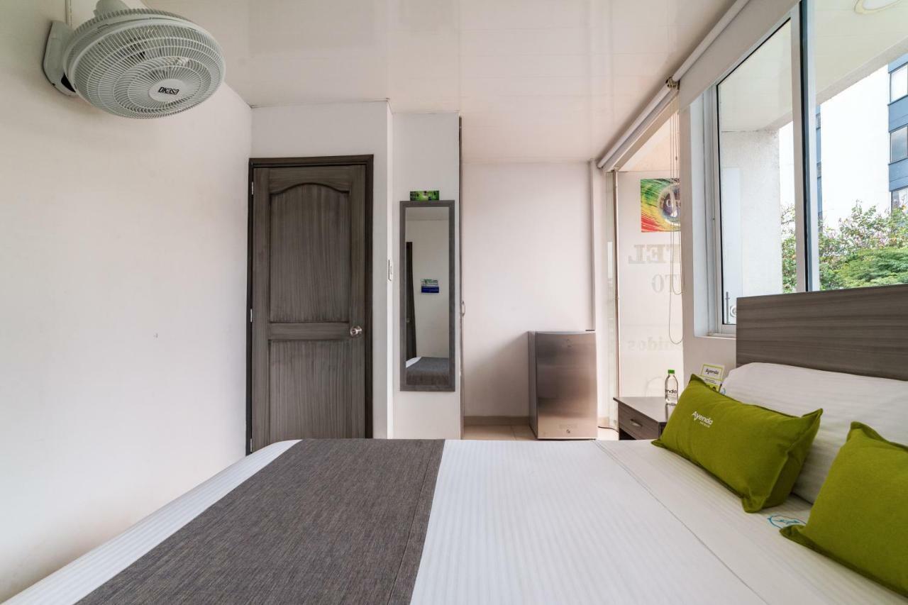 Ayenda 1121 Exito Otel Pereira Dış mekan fotoğraf