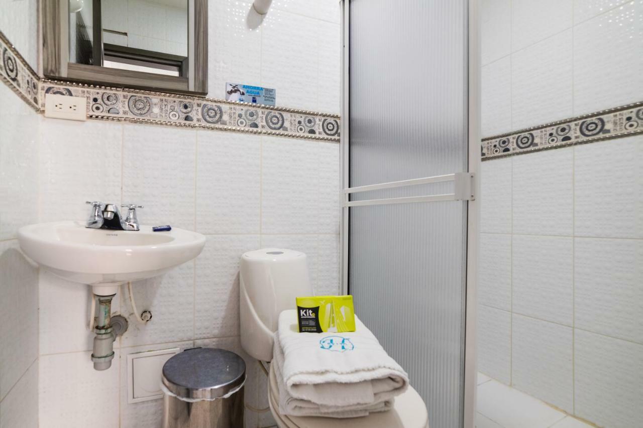 Ayenda 1121 Exito Otel Pereira Dış mekan fotoğraf
