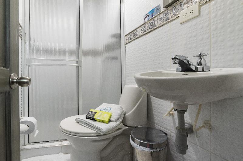 Ayenda 1121 Exito Otel Pereira Dış mekan fotoğraf